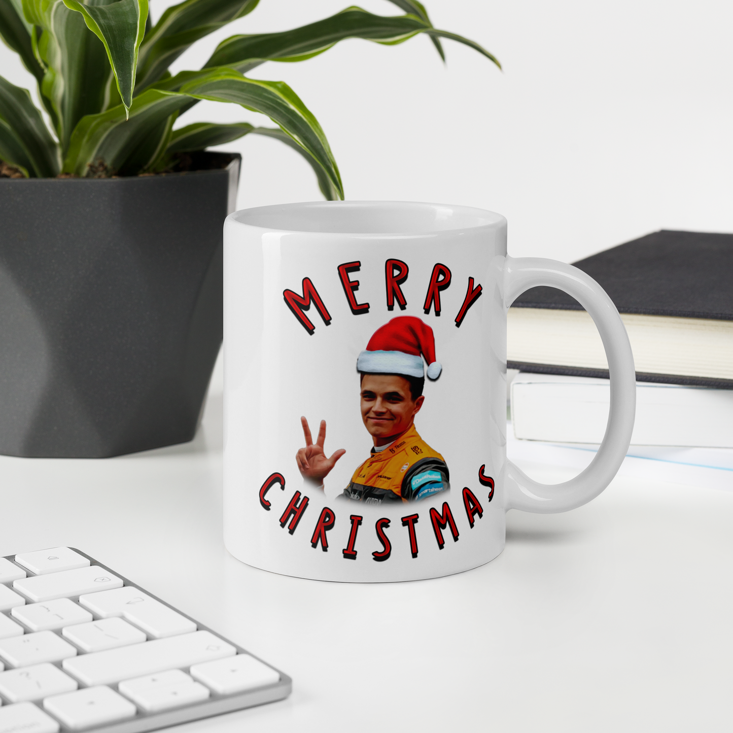 Lando Norris - Merry Christmas F1 Mug - Christmas Formula 1 Mug