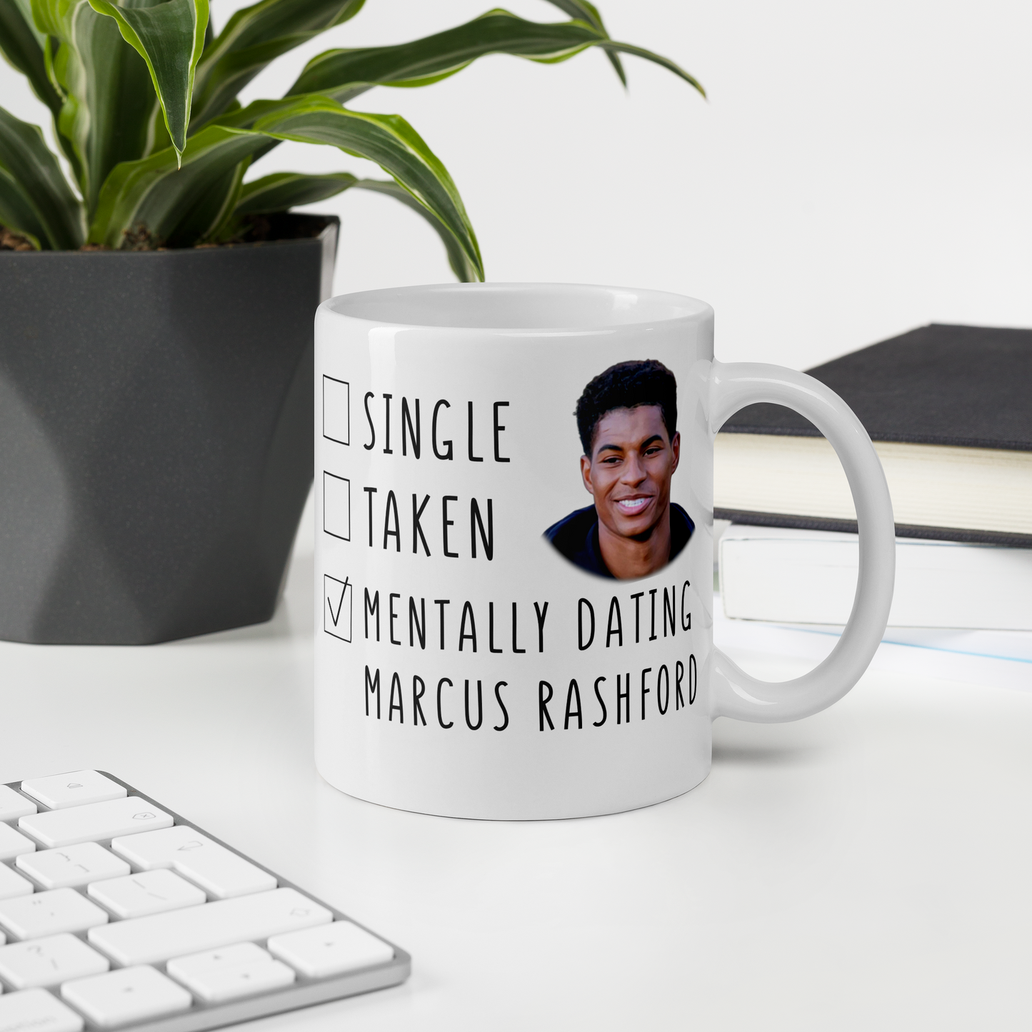 Mentally Dating Marcus Rashford - Funny Marcus Rashford Man Utd Mug